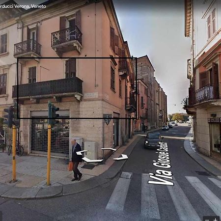 Destiny Home 2 Verona Piazza Isolo Bagian luar foto